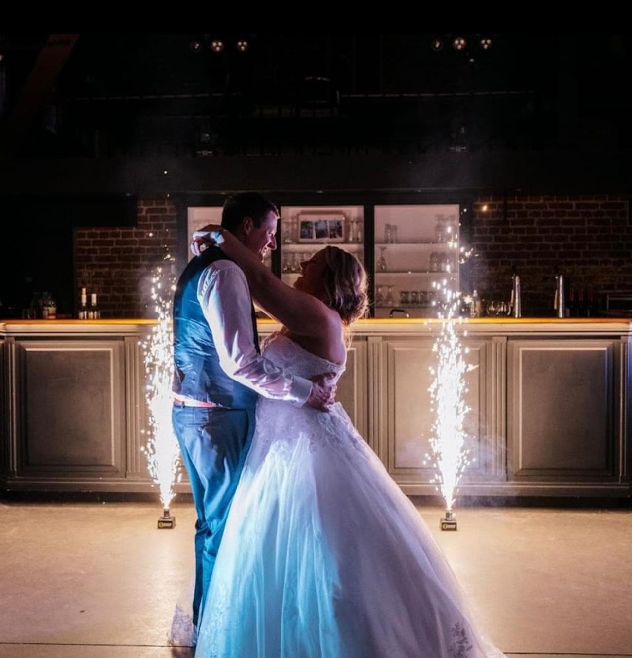 Danse des mariés fontaines d'étincelles